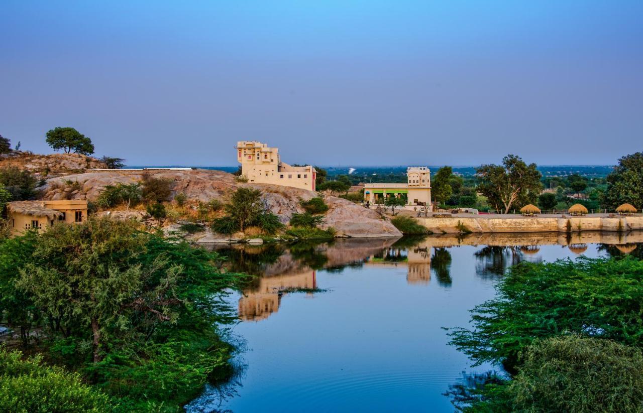 Brij Lakshman Sagar, Pali - Small Luxury Hotels Of The World Raipur  외부 사진